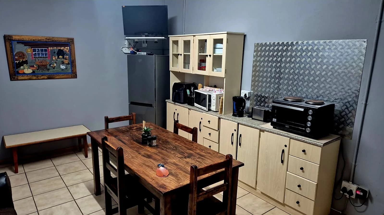 Unit 4 — kitchen